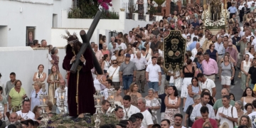 Vejer inició sus días grandes con la llegada de la Virgen de la Oliva
