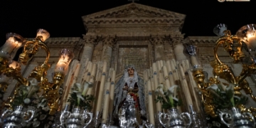 La Virgen de la Esperanza llegó al Panteón en un extraordinario traslado