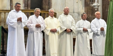 Seis laicos de la Diócesis de Cádiz recibieron los ministerios de acolitado y lectorado en la Catedral