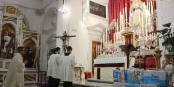 En Cádiz se celebra el Triduo a la Virgen del Amparo