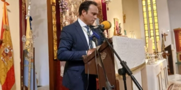 Jesús Manuel Montaño pregonero y Antonio Álvarez del Pino cartelista de las Glorias de Cádiz de 2026
