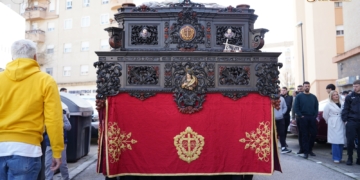 La cuadrilla de Humildad y Paciencia realizó un ensayo solidario a los sones de la Agrupación Musical Virgen del Carmen