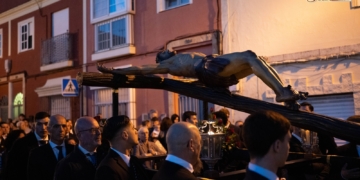 El Cristo del Perdón en su Vía-Crucis antecede una semana histórica en La Casería