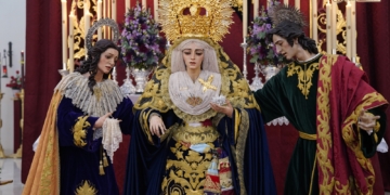 María Santísima de las Penas en Besamano en el cuarto domingo de Cuaresma