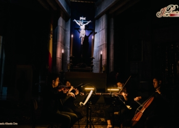 Música de Haydn bajo el Cristo de la Vera-Cruz en la meditación de las Siete Últimas Palabras de Cristo en la Cruz