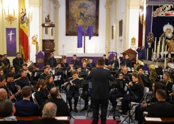 La Banda de Música Maestro José Ribera acompañará a la Patrona en el regreso al Carmen desde La Carraca el domingo 19 de abril