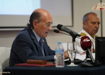 La vinculación entre la Armada y la Misericordia analizada en una conferencia de Fernández Moreno en el Museo Naval