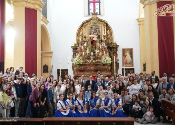 Por quinto año se celebró la ofrenda floral a San José en la previa de su salida procesional