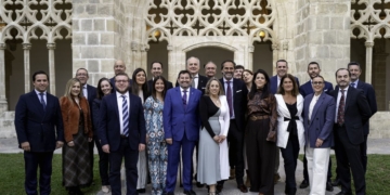 María Zarzuela solicita la suspensión cautelar del proceso electoral de la Unión de Hermandades de Jerez