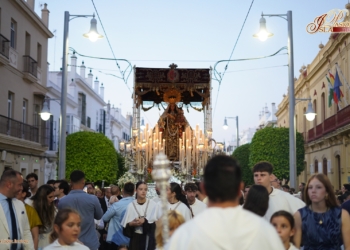 La Virgen del Carmen en su regreso del Corpus: Más Patrona que nunca