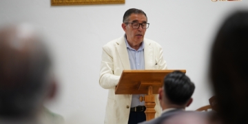 Antonio Moreno disertó sobre la liturgia del primer viernes de mes en la última aula de formación antes del parón veraniego en la Misericordia