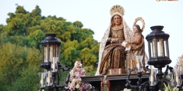 Santa Ana volvió a recorrer las calles de Chiclana