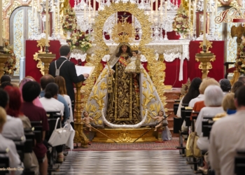El día gran de de San Fernando se inicia con la felicitación a la Patrona, la Santísima Virgen del Carmen