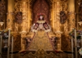 La Virgen del Rocío ya luce sus galas de Pastora para su traslado a Almonte