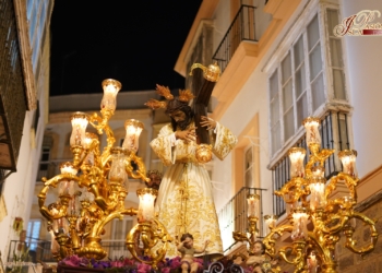 El Nazareno del Amor regresó a San Francisco en una noche histórica para Cádiz
