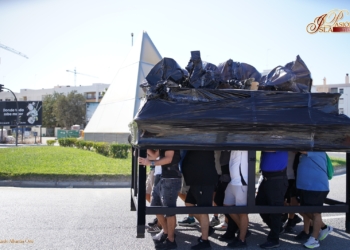 El paso de la Soledad pone rumbo a Sevilla