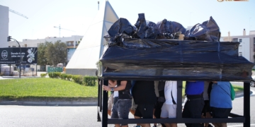 El paso de la Soledad pone rumbo a Sevilla