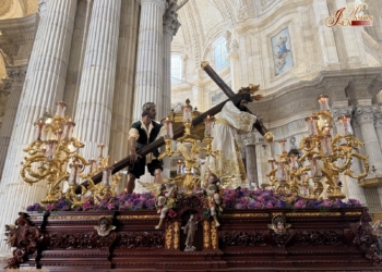 El Nazareno del Amor para su extraordinaria de regreso: De blanco bordado y con cirineo
