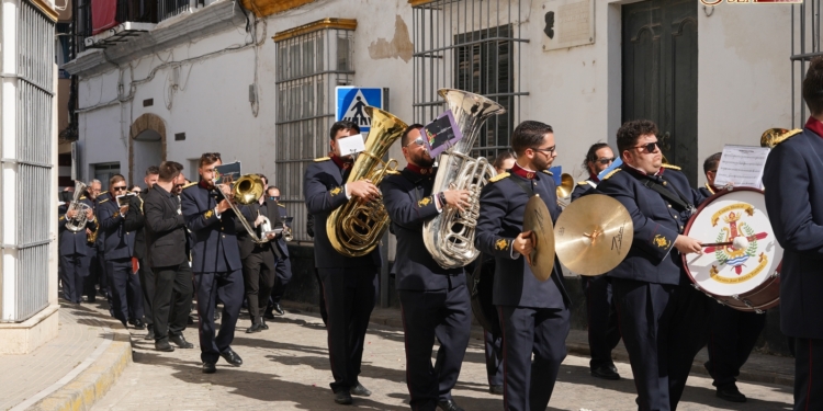 La Unión Musical 1810 pondrá sus sones tras la Virgen del Mayor Dolor de Bornos el Miércoles Santo