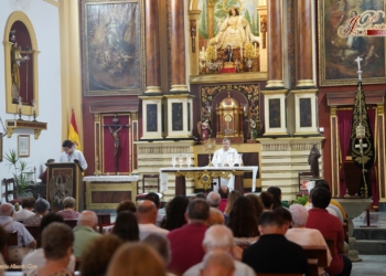 Los belenistas celebraron con una eucaristía la festividad de su Patrón en la víspera de un nuevo 4 de octubre