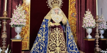 La Virgen del Rosario de Montesión en Besamano con motivo de los cultos en su capilla