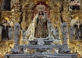 La Patrona sobre su paso para conmemorar con Triduo, Pontifical y extraordinaria el 75 aniversario de su Coronación