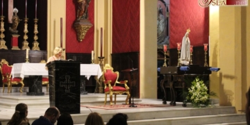 La Virgen de Fátima comienza su peregrinar por San Fernando en la Iglesia Mayor