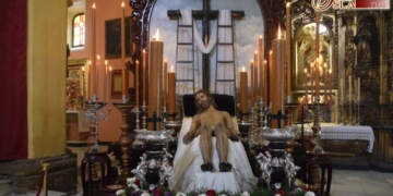 El Cristo de la Redención en Besapié durante el día de hoy en la Iglesia Mayor