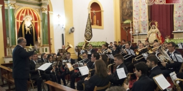 Al son de marchas cofrades entraron los pastoreños en un nuevo 1 de noviembre