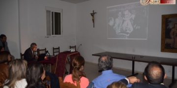 Luis Collada acercó entre imágenes las vivencias de la Coronación de la Pastora