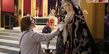 Función Solemne y Besamano para clausurar los cultos a la Virgen de la Soledad