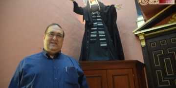 Los hermanos del Rosario vuelven a depositar su confianza en Andrés García Saucedo