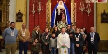 Los niños bautizados fueron presentados esta tarde ante la Virgen de la Trinidad