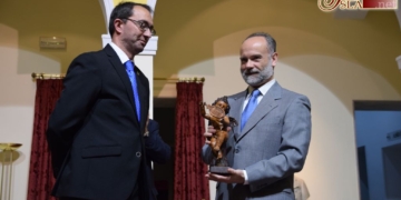 La Venera reconoció con su galardón la labor de investigación de Fernando Mósig