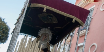 Desamparados y Sangre marcan el inicio de un Viernes Santo de frío y cofradías