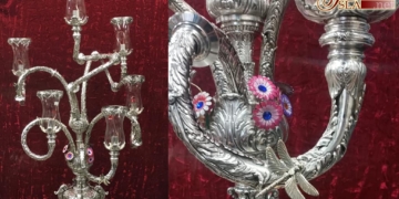 La carreta de los rocieros isleños estrena nuevos candelabros de Orfebrería Bernet