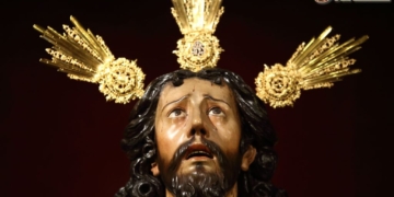 Besapié al sevillano Cristo de Montesión