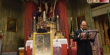 Una foto de Sergio Gutiérrez anuncia un nuevo Miércoles Santo junto a la Vera-Cruz