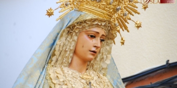 La Virgen de la Trinidad recorrió las calles de su feligresía en Rosario de la Aurora