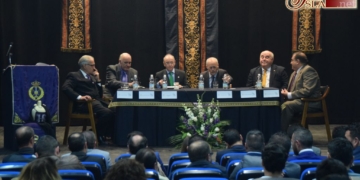 Los cargadores de Columna cierran su XXV aniversario con una mesa redonda