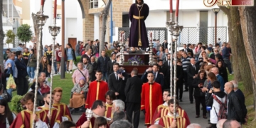 Jesús del Prendimiento presidió el lunes el Vía-Crucis por el interior del Parque