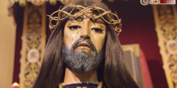 Cientos de isleños acudieron al tradicional Besapié a Jesús Cautivo de Medinaceli