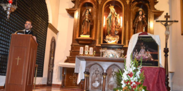 Martín Barrera presentó el cartel que ya anuncia la salida de la Divina Pastora