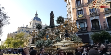 El Cristo de Medinaceli recorrió las calles del centro de Madrid en procesión extraordinaria