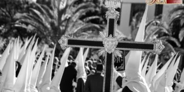 Humildad y Paciencia cambia su itinerario de regreso por el barrio de La Ardila
