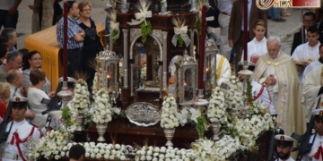 San Fernando vive un Corpus histórico presidido por el Cardenal Amigo Vallejo