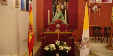 La Virgen de la Oliva recibió una ofrenda floral como antesala del día de la Inmaculada
