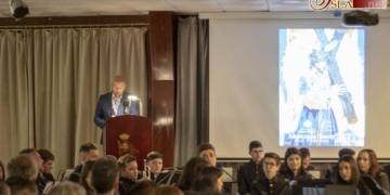 Buena pintura y buenas marchas para anunciar un nuevo Miércoles Santo en la Bazán