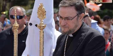 El Estado tendrá ‘fichados’ por Real Decreto a curas y hermanos mayores