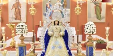 La festividad de la Inmaculada se abrió en la Bazán con el Besamano a los Ángeles